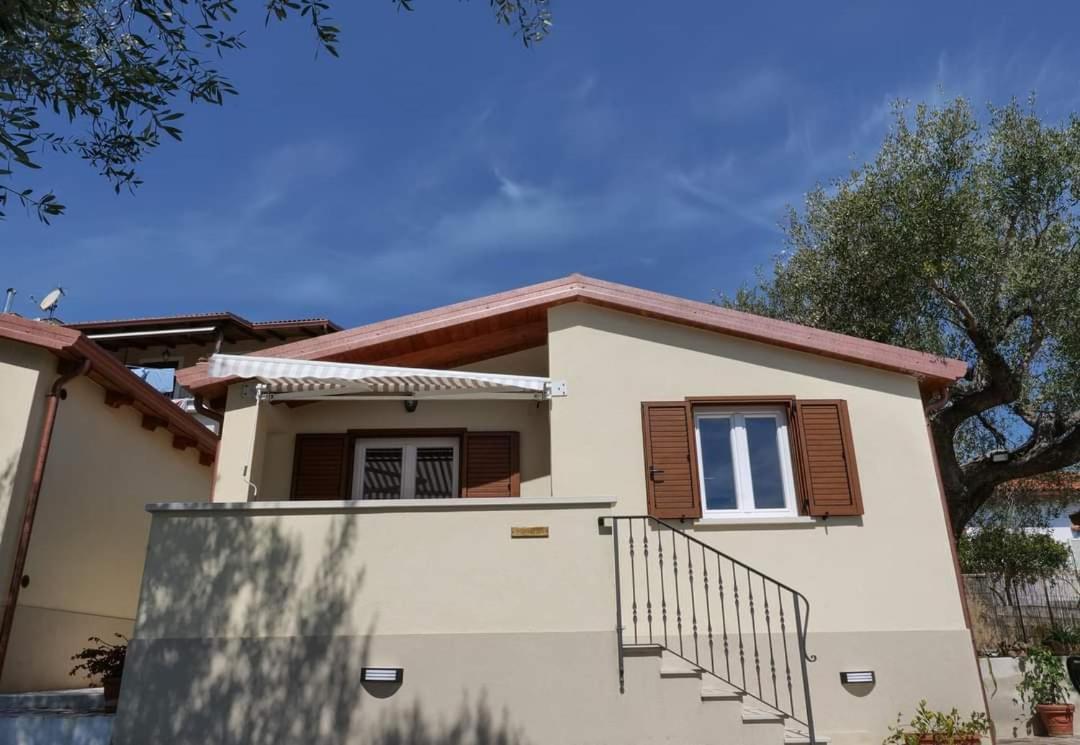 Case Vacanze La Quercia Marina di Camerota Eksteriør billede